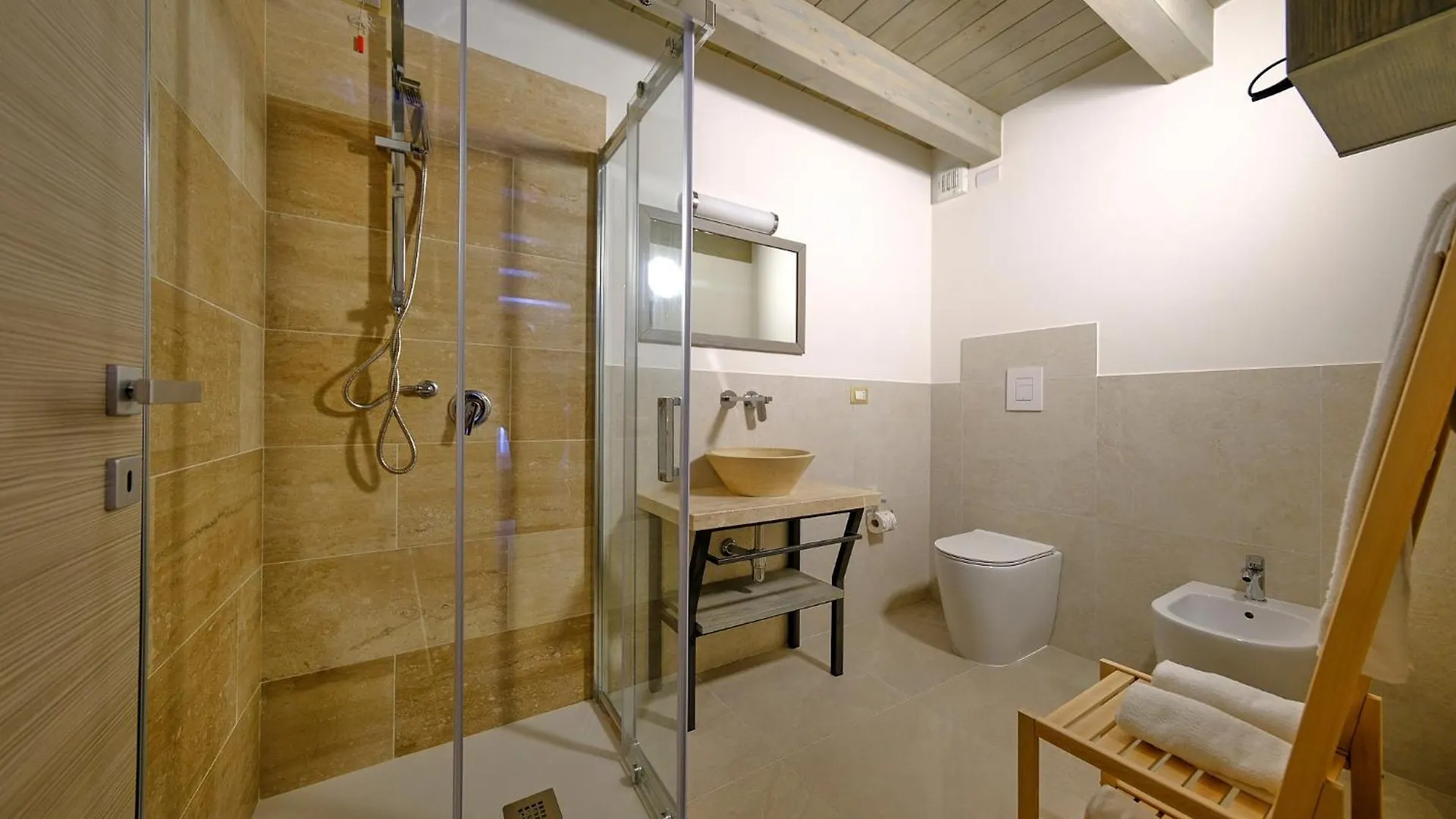 Zenith Rooms Iglesias Guest house