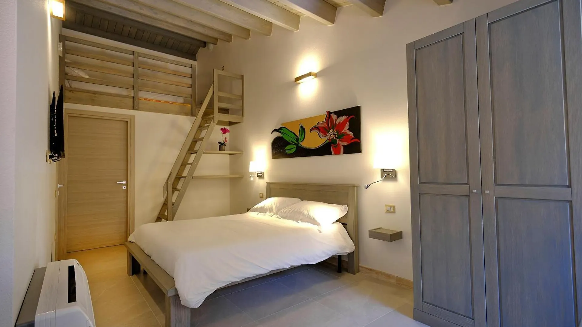 Zenith Rooms Iglesias 0*,  Italy